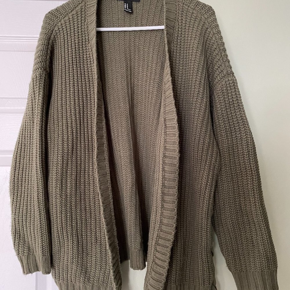 Forever 21 sweater